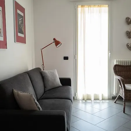 Luisella Appartamento *